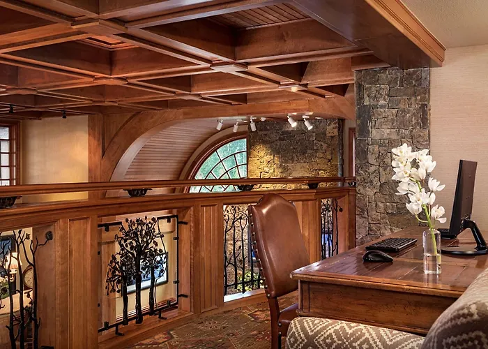 Wyoming Of Hole Hotel 5*